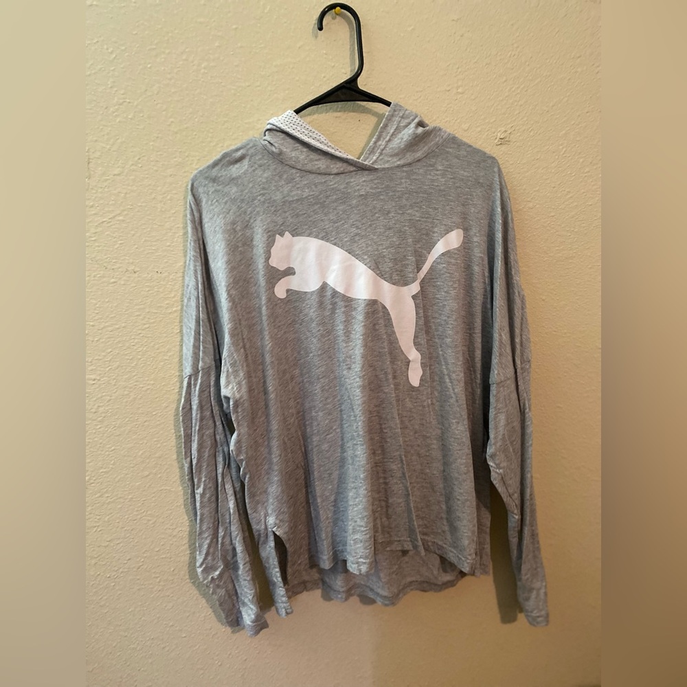 Puma sweatshirt size large